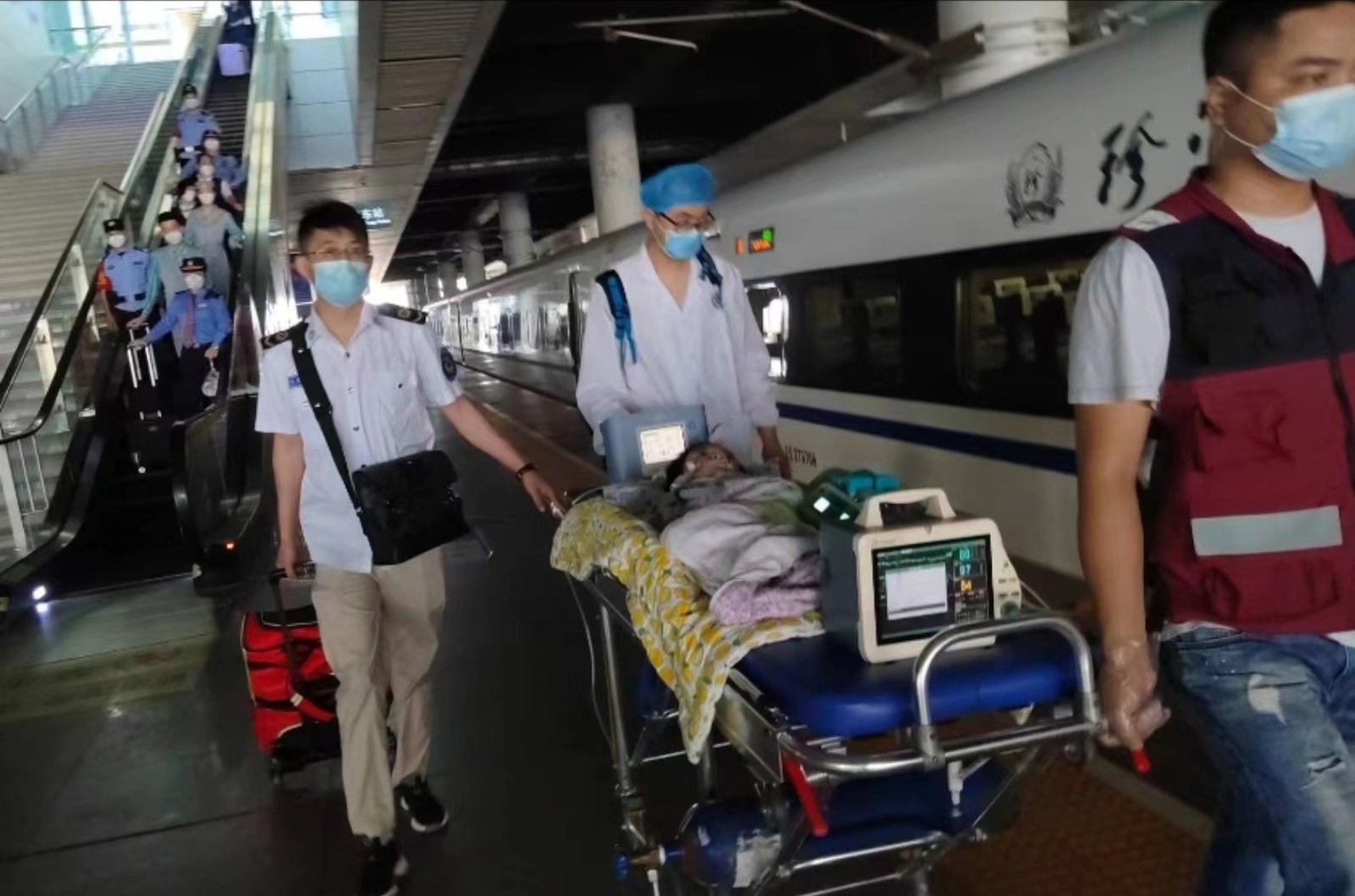 忻州高铁转运公司